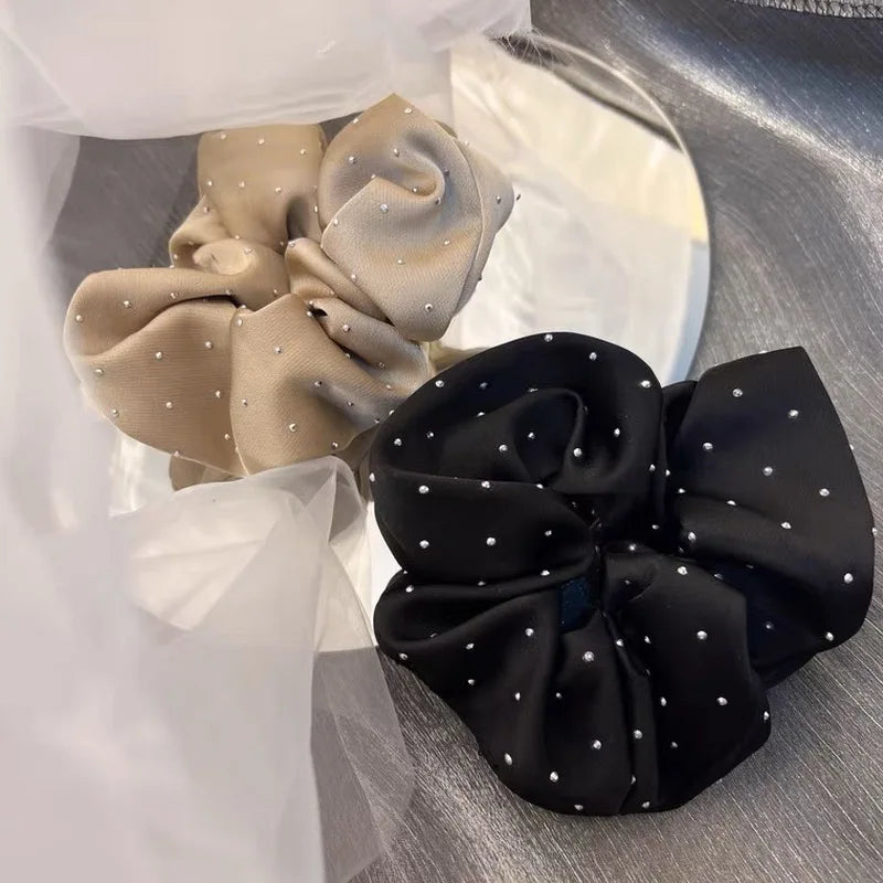 2023 Moda donna Scrunchie in seta con strass Fascia elastica per capelli in raso Ragazze Grande cravatta per capelli Balck Croccante per accessori per capelli