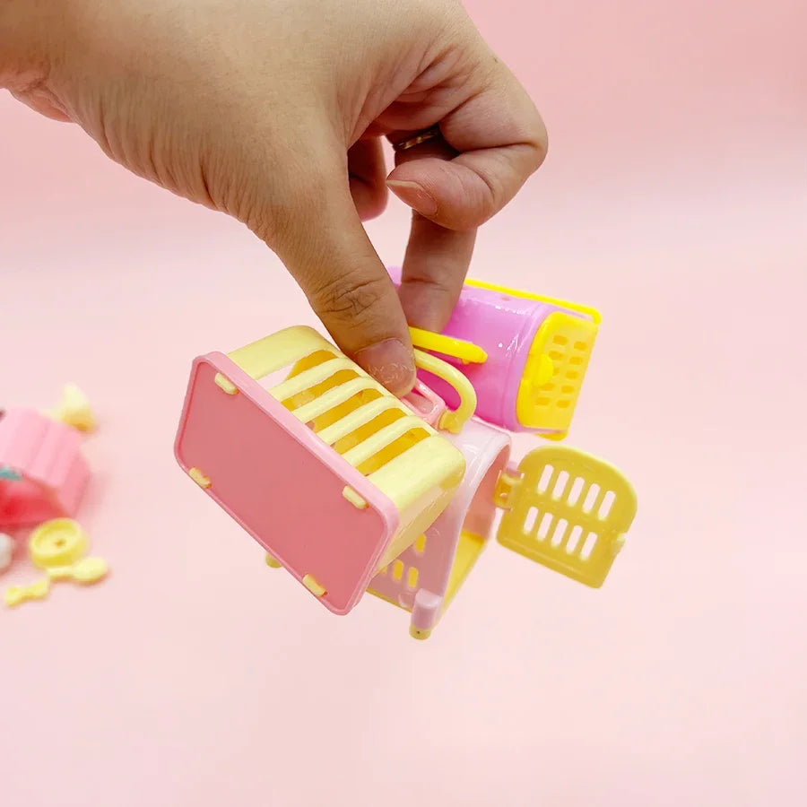 Articolo per casa delle bambole Mini cane Kawaii Accessori per bambole Cucciolo di gatto Set Mini oggetti in plastica Giocattoli per bambini 3+ Divertente giocattolo educativo