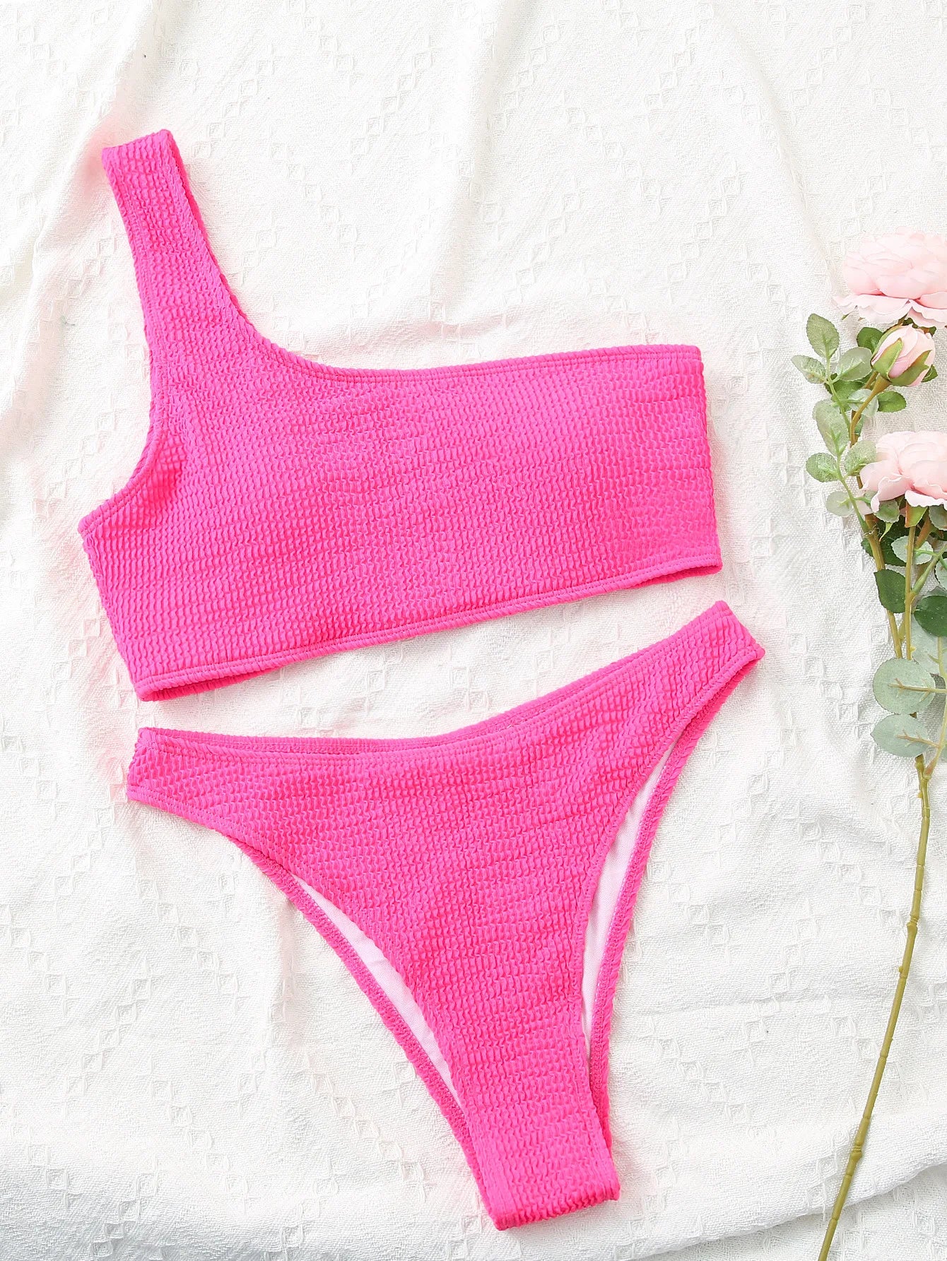 Costume da bagno bikini monospalla strutturato costume da bagno taglio alto costume da bagno solido donna moda brasiliana 2025