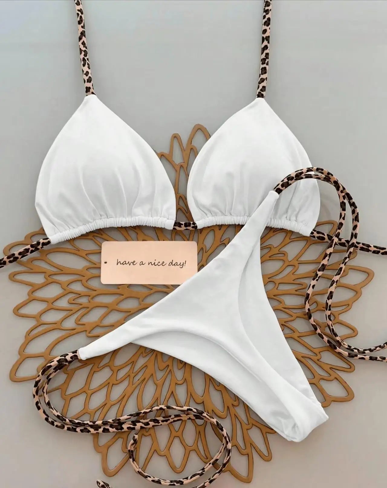 Bikini Donna 2026 Costume da Bagno Vacanza al Mare Stampa Leopardata Sexy Set Bikini Beachwear Costume da Bagno Perizoma Biquini