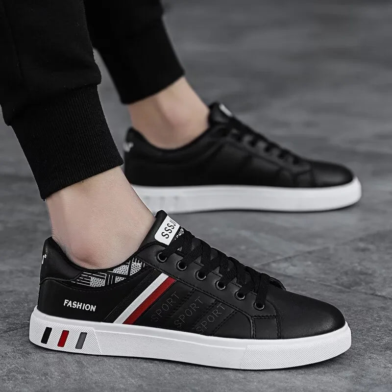 Sneakers Bianche da Uomo Nuove Traspiranti Taglie Grandi Scarpe Casual con Suola in Gomma Comode per Camminare Calzature Plus Size per Uomo Zapatos Hombre