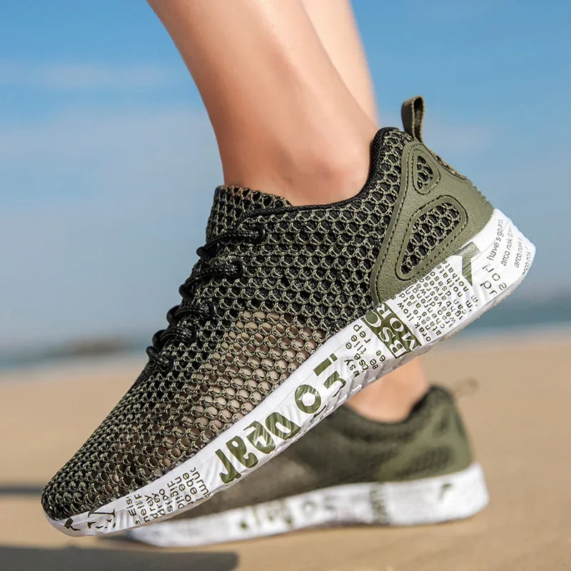 Scarpe casual da uomo estive di alta qualità Scarpe da acqua Scarpe da ginnastica in mesh d'aria Origin Calzature sportive in schiuma di moda Scarpe da spiaggia Scarpe da acqua