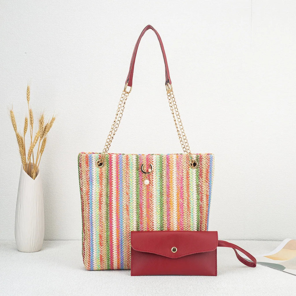 Borsa da Spiaggia in Paglia Intrecciata per Donna, Grande Borsa a Tracolla con Catena, Design da Viaggio con Chiusura a Patta