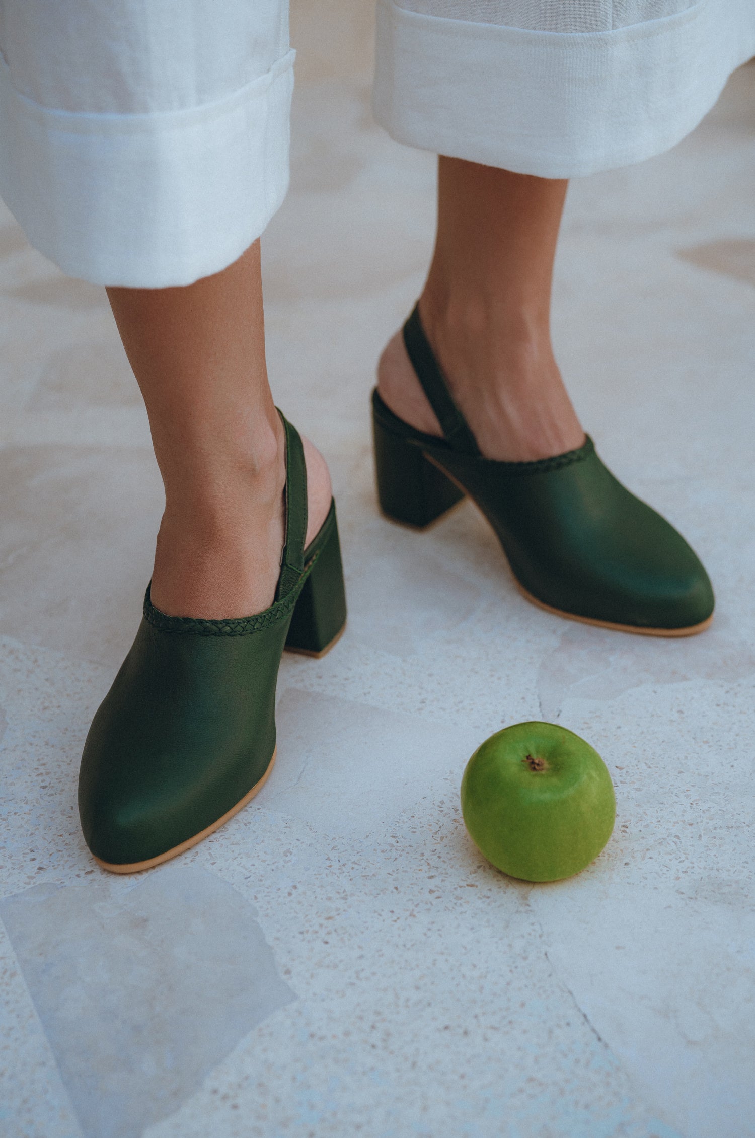 Tacchi Slingback In Pelle Savage Con Cinturino Regolabile