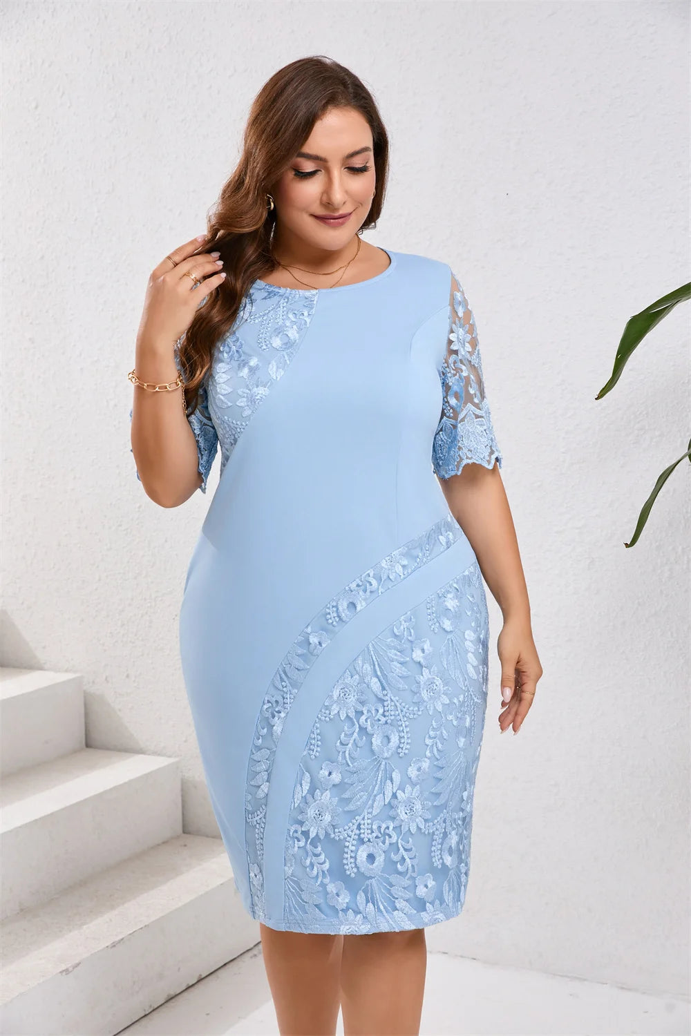 GIBSIE Plus Size Pizzo ricamato Mezza manica O-Collo Abito da donna Estate Autunno Cocktail Party Elegante aderente Abiti longuette