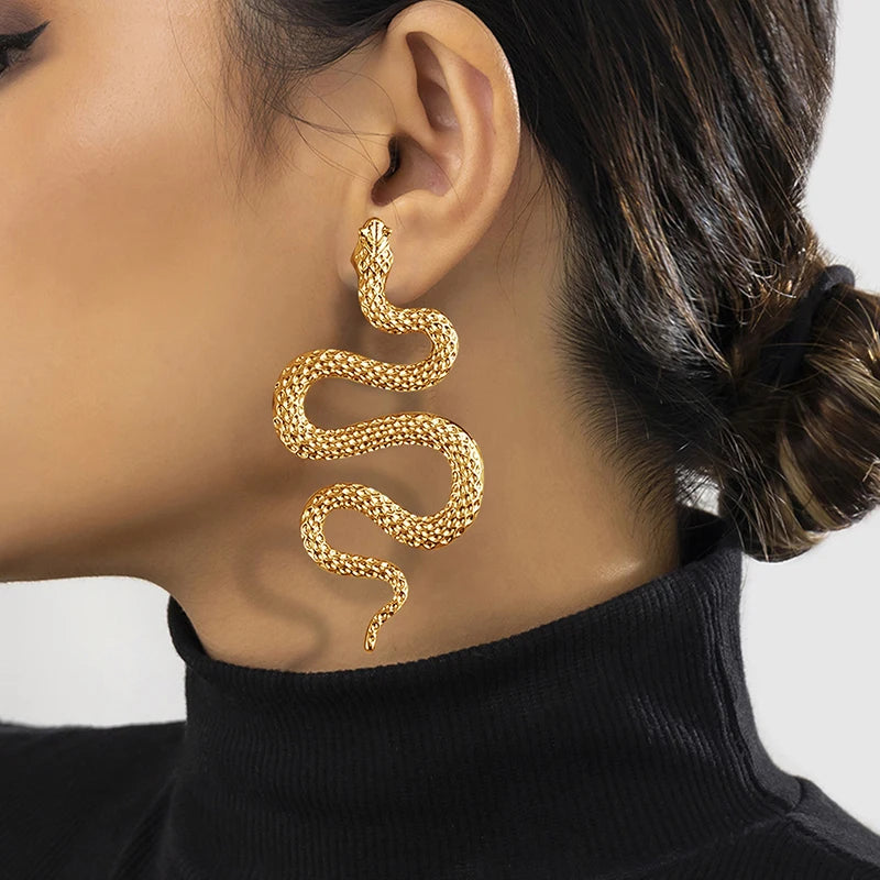 Orecchini a forma di serpente di Halloween sexy ed esagerati d'avanguardia per le donne Gioielli rock per ragazza di tendenza personalizzata gotica di moda