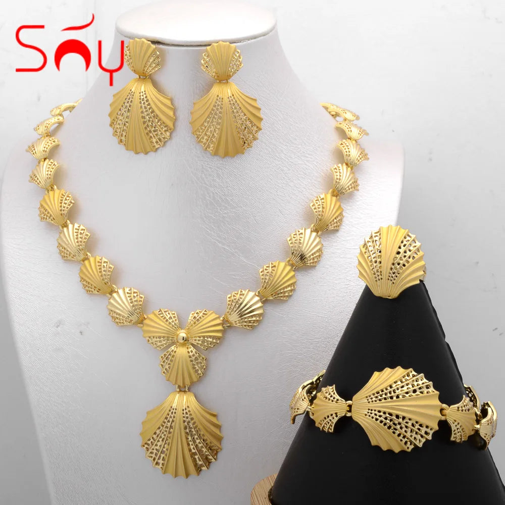 Set Gioielli Conchiglia Donna - Orecchini Collana Bracciale Anello Placcato Oro