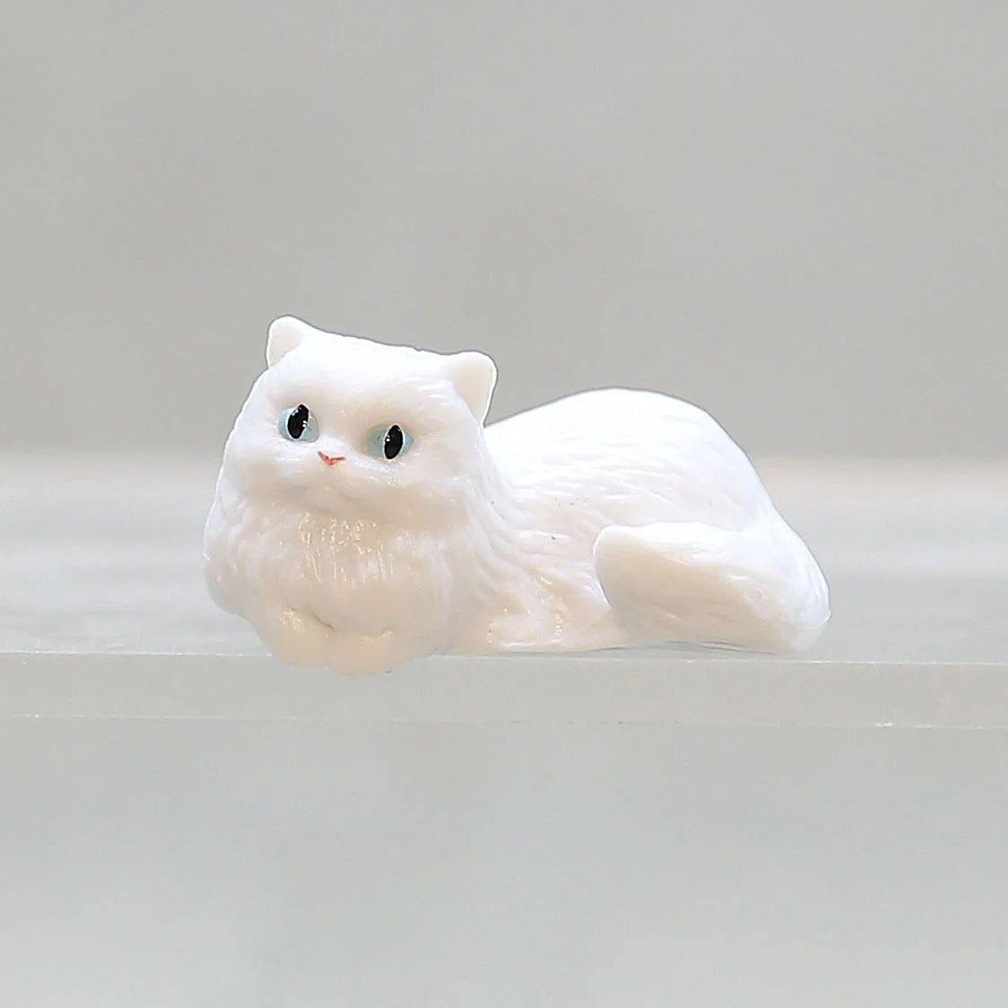 Kawaii DIY Edge Cat Miniature Ornaments Kitten Figurines Simulation Resin Cat Cartoon Cat Car Interior Accessories Model Gifts