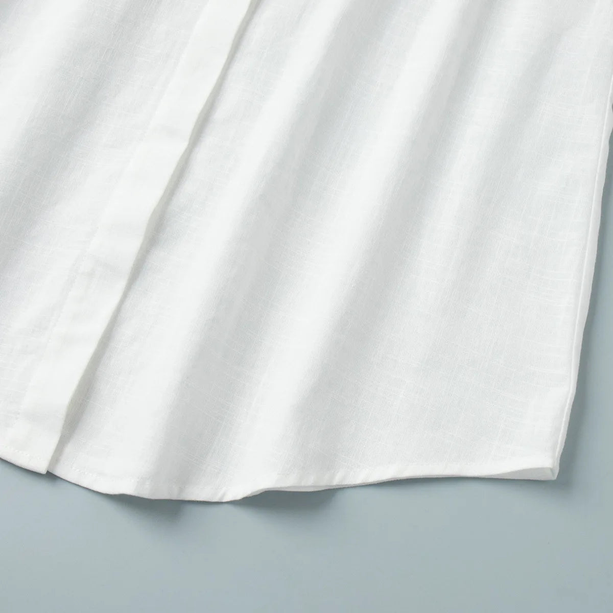 Abito chemisier casual da donna tinta unita con lacci, estivo, con risvolto, maniche lunghe, bottoni, mini abito plissettato, copricostume da spiaggia, outfit per vacanze 2026