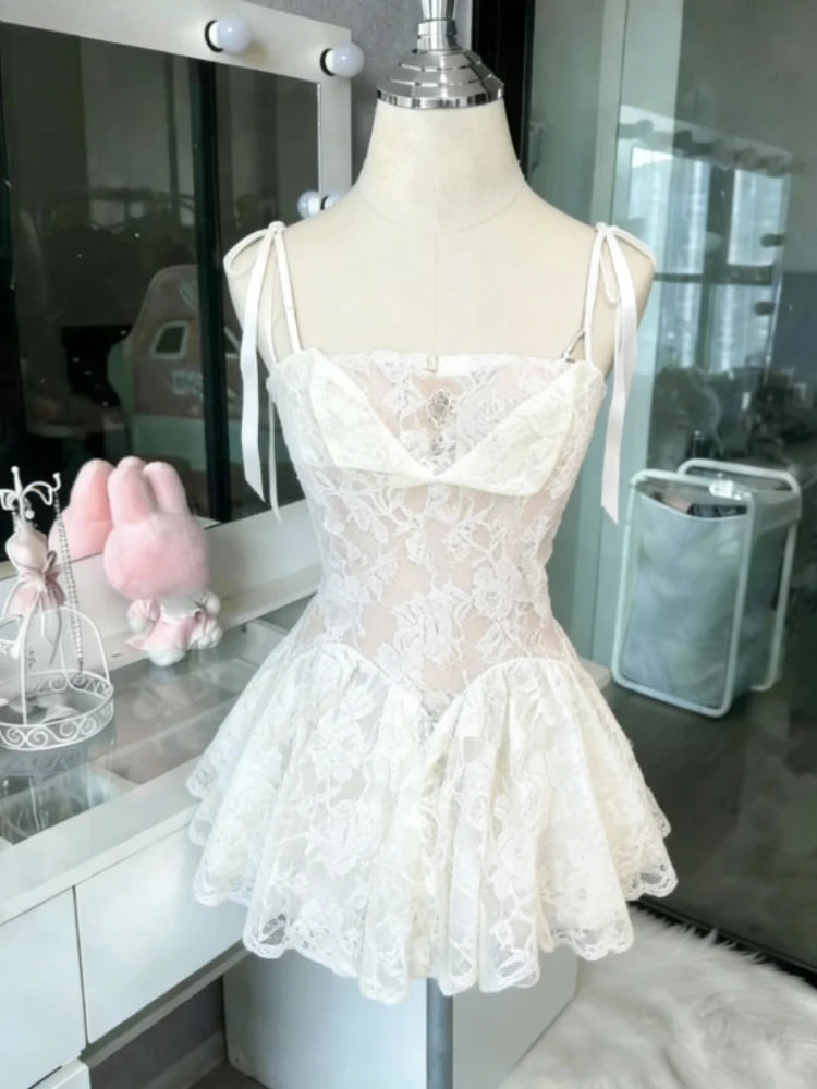 Abito stile francese dolce e carino con giunture a pois, fiocco in pizzo, abiti alla moda coreani, nuovo design, vita sottile, mini abito Y2k da donna
