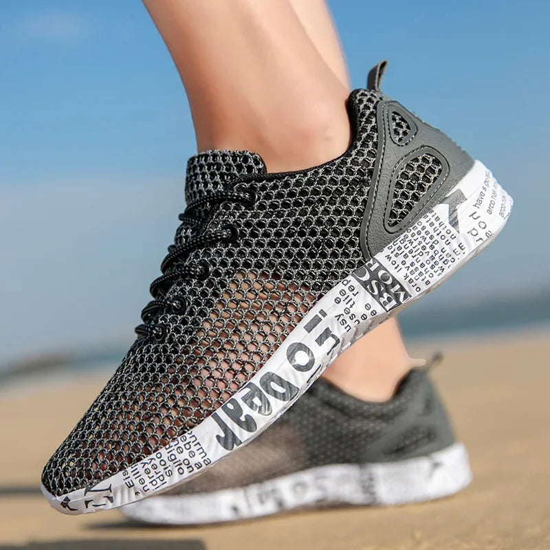Scarpe casual da uomo estive di alta qualità Scarpe da acqua Scarpe da ginnastica in mesh d'aria Origin Calzature sportive in schiuma di moda Scarpe da spiaggia Scarpe da acqua
