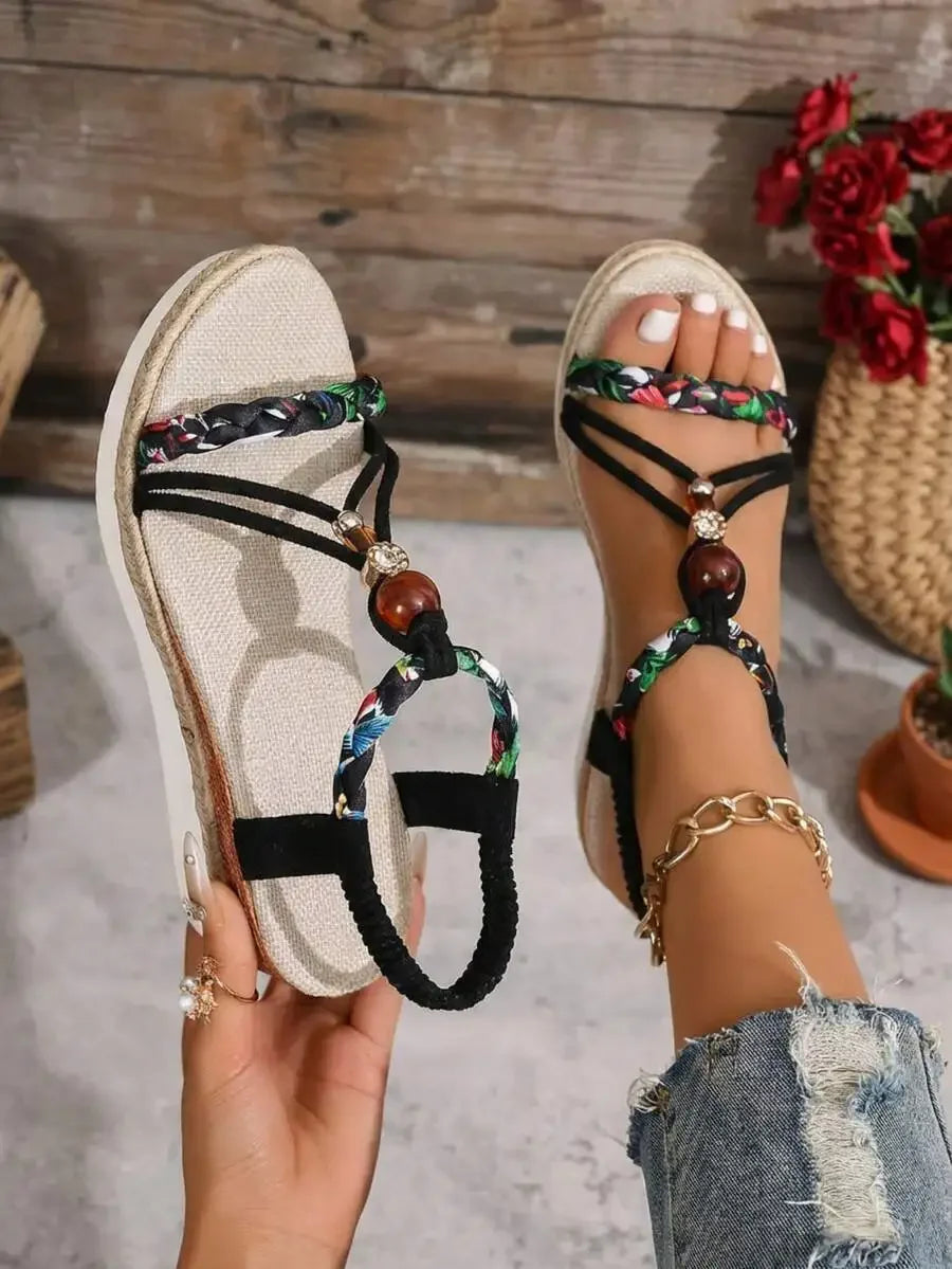 Sandali con zeppa bohémien con cinturini decorati con perline e suola in juta
