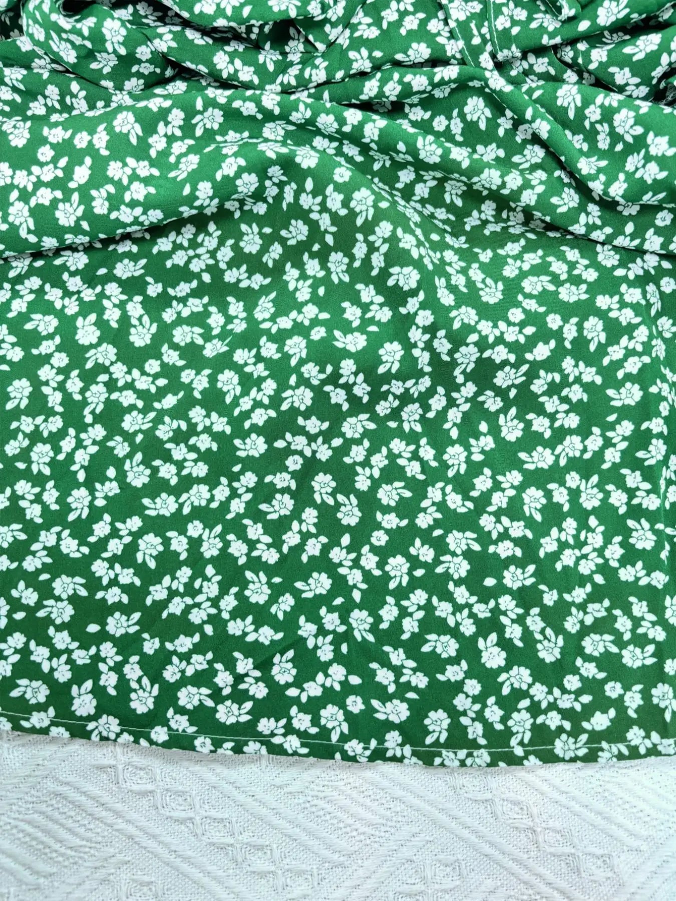 【Plus Size】Abito con scollo quadrato con stampa floreale Ditsy, abito casual alla moda a maniche lunghe per l'uso quotidiano all'aperto, abbigliamento da donna plus size