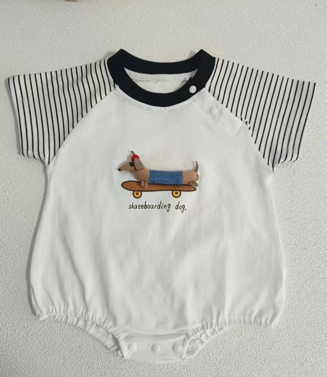 Nuovo Body Estivo in Cotone per Neonati, Tutina a Righe con Maniche Corte 0-2 Anni, Pagliaccetto con Cartoni Animati per Bambini e Bambine
