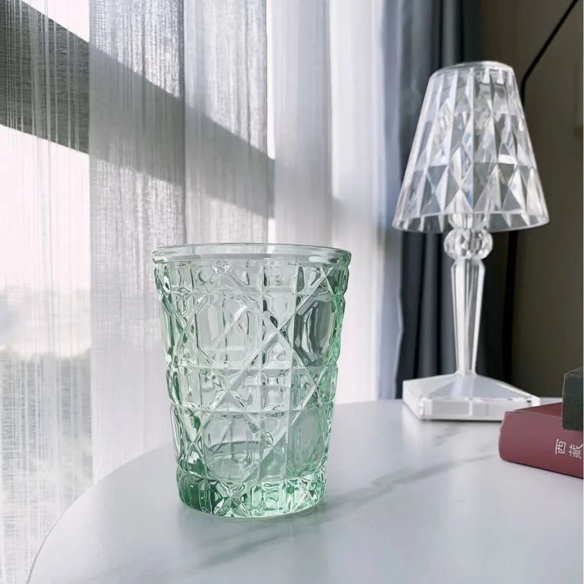 Bicchieri da whisky creativi scozzesi colorati in stile europeo, boccali di birra, bicchiere intagliato a mano, tazza d'acqua, tazza di vino, geometrico