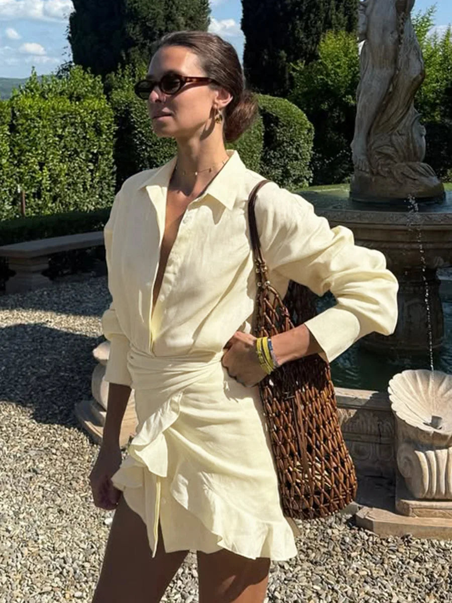 Abito chemisier casual da donna tinta unita con lacci, estivo, con risvolto, maniche lunghe, bottoni, mini abito plissettato, copricostume da spiaggia, outfit per vacanze 2026