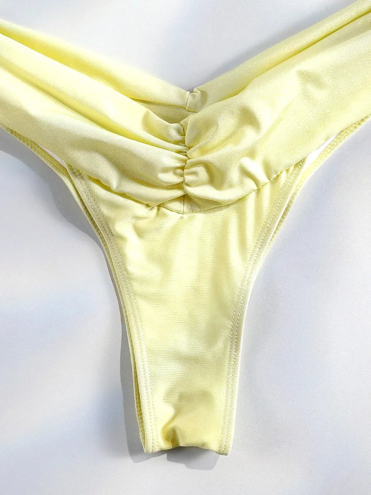 Costume da bagno bikini con pieghe sexy Micro bikini solido Costume da bagno donna Triangolo femminile Costume da bagno da spiaggia