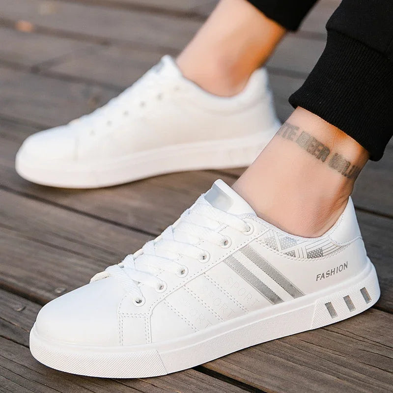 Sneakers casual da uomo, scarpe sportive comode e alla moda, mocassini da uomo di grandi dimensioni, sneakers vulcanizzate bianche piatte 46
