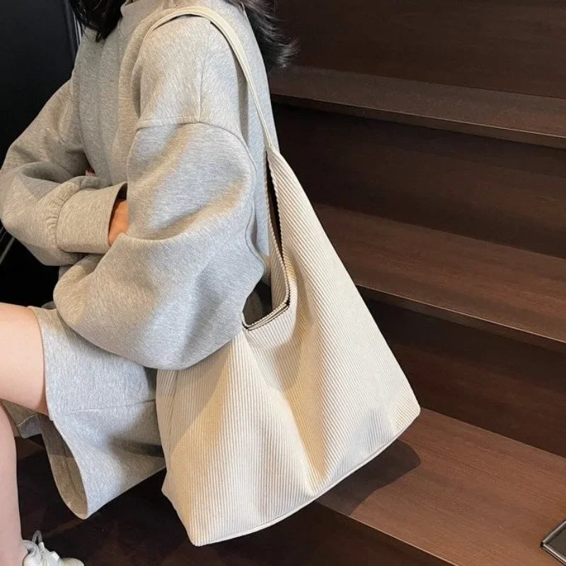 Elegante Borsa a Tracolla in Pelle per Signore di Marca di Lusso - Famosa Borsa Messenger Classica del Designer Popolare