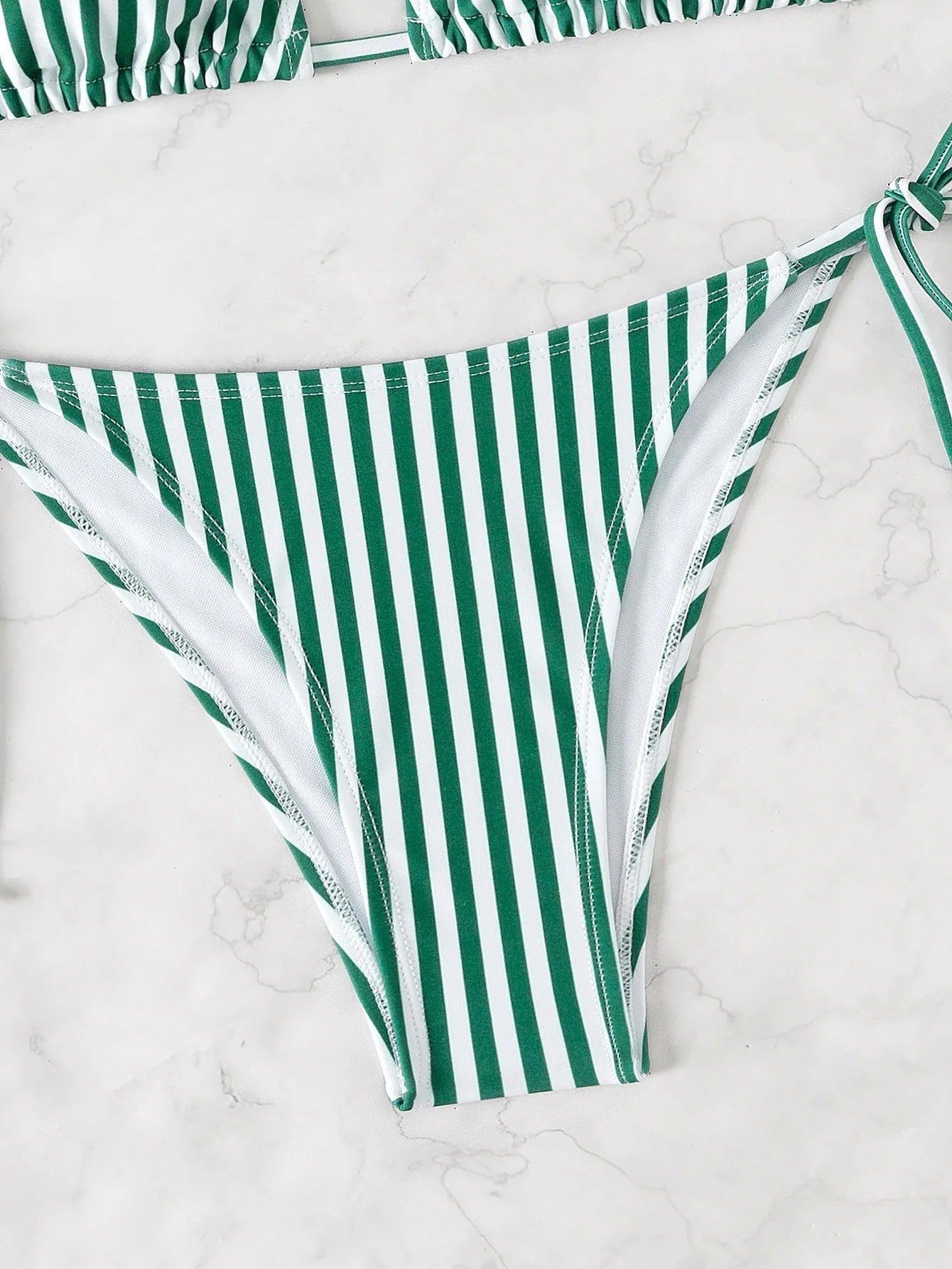 Nuovo Set Bikini Triangolo 2026 - Costume da Bagno Push-Up con Stampa Floreale e Slip Brasiliano