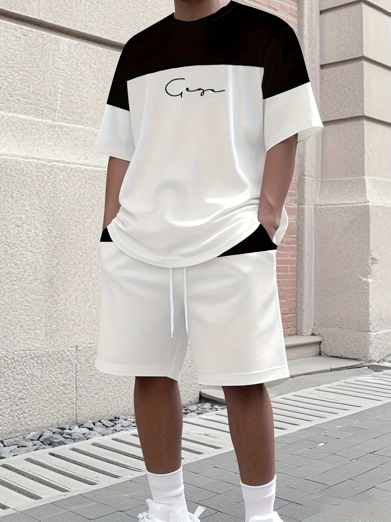 Set sportivo da uomo Set da due pezzi Girocollo Top a maniche corte e pantaloncini Completo da corsa da uomo T-shirt taglie forti T-shirt estiva da uomo
