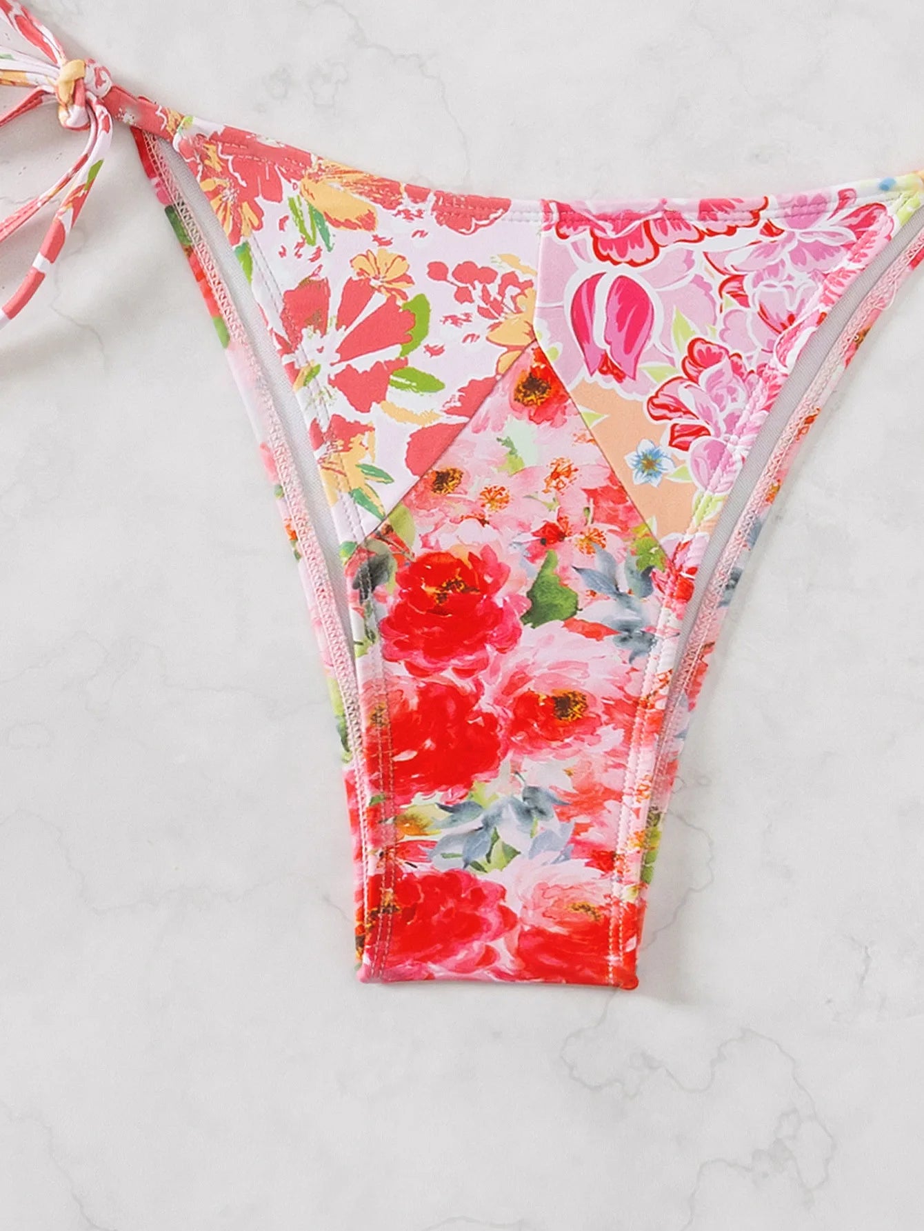 Nuovo Set Bikini Triangolo 2026 - Costume da Bagno Push-Up con Stampa Floreale e Slip Brasiliano