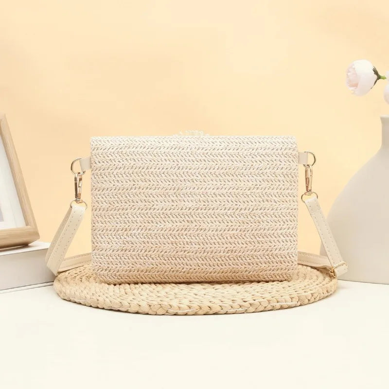 Nuova Borsa a Tracolla da Donna alla Moda, Piccola Borsa Intrecciata con Fiori, Borsa Semplice ed Elegante con Catena Quadrata, Borsetta Tote