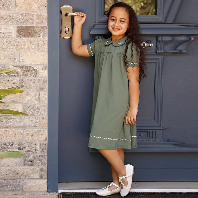 AA-SS26 Set Abito Shabbos Verde Beige Coordinato Famiglia Abbigliamento Bambini Vestiti con Fiocco Stampa Foglie d'Ulivo Set per Ragazzi Tutina per Neonati