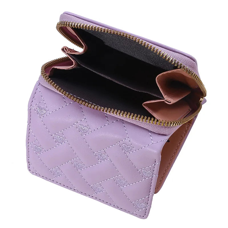 Portafoglio da donna per pelle PU moda ricamato amore tri-fold piccolo portafoglio porta carte portamonete multi-slot per carte interno rosa