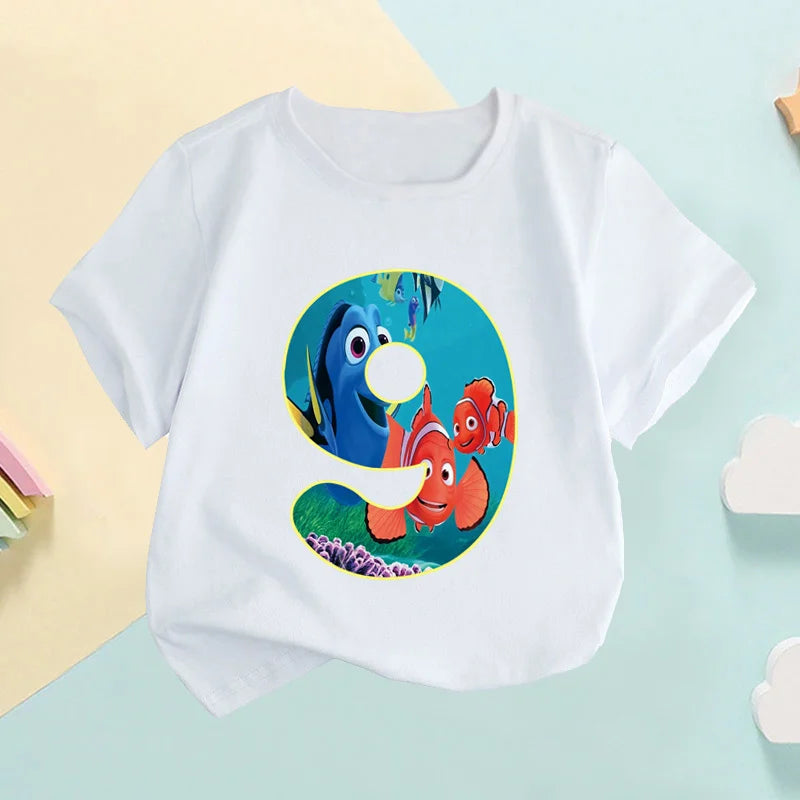 Maglietta per bambini con stampa numerica di Nemo e Dory, simpatici pesciolini, abbigliamento per bambine 1 2 3 4 5 6 7 8 9 anni, magliette per compleanno neonati e bambini, HKP2759
