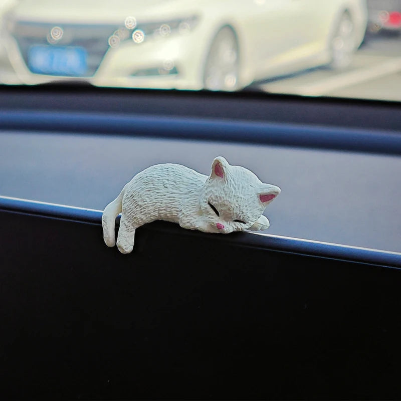 Kawaii DIY Edge Cat Miniature Ornaments Kitten Figurines Simulation Resin Cat Cartoon Cat Car Interior Accessories Model Gifts