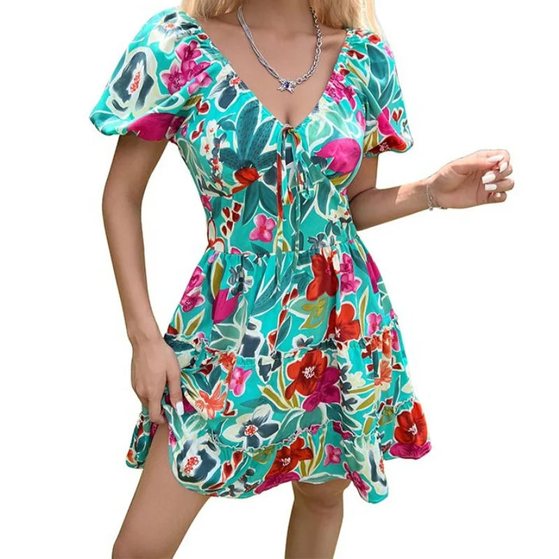 Abito da donna alla moda in stile francese a maniche corte con scollo a V, stampa floreale, orlo arricciato e vita alta, per primavera/estate
