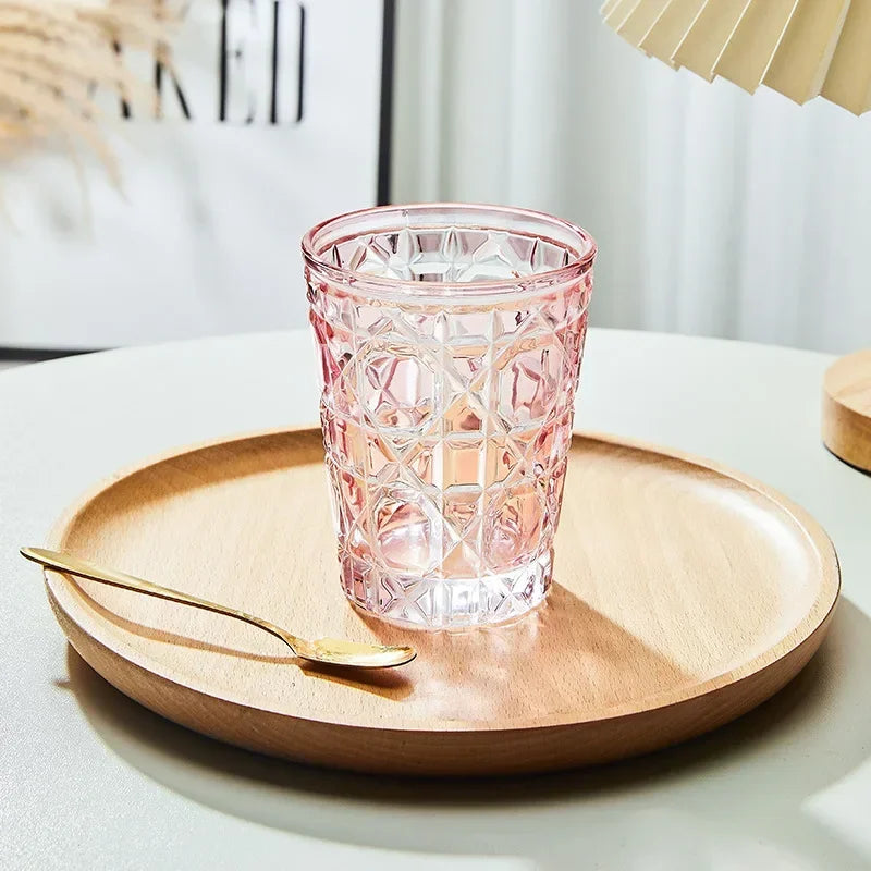 Bicchieri da whisky creativi scozzesi colorati in stile europeo, boccali di birra, bicchiere intagliato a mano, tazza d'acqua, tazza di vino, geometrico