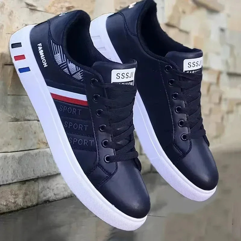 Scarpe da ginnastica da uomo Scarpe casual bianche Scarpe basse leggere e traspiranti Scarpe vulcanizzate con lacci alla moda Scarpe da uomo da esterno antiscivolo Tenis