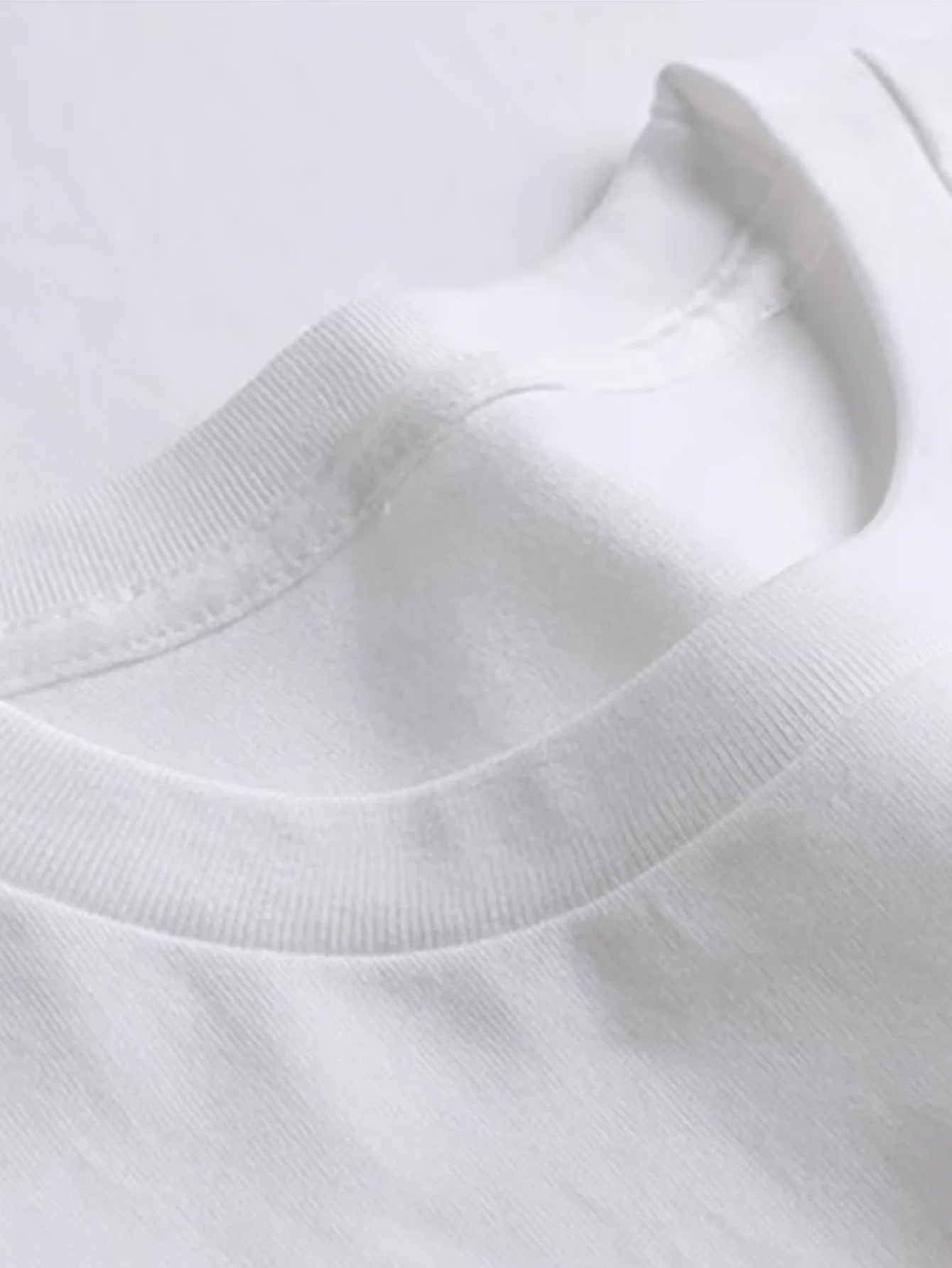 T-shirt da uomo in puro cotone per l'estate 2026: morbida, confortevole, assorbe il sudore, casual e alla moda, streetwear da uomo