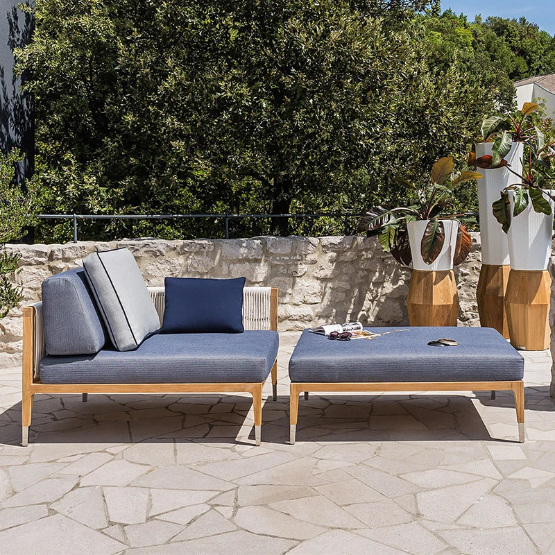 Divano per il tempo libero nel patio esterno Set di divani in legno da giardino in rattan e teak a prova di acqua