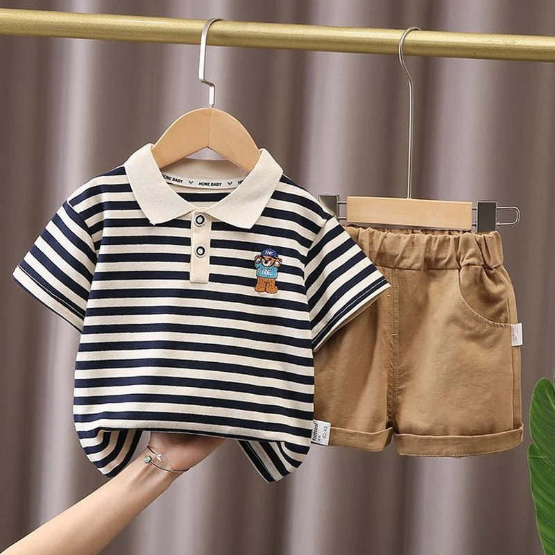 Set di Abbigliamento per Neonato Maschio, T-shirt+Pantaloncini, Completo Estivo per Bambini, Outfit con Cartoni Animati, Set per Neonati e Bambini Piccoli