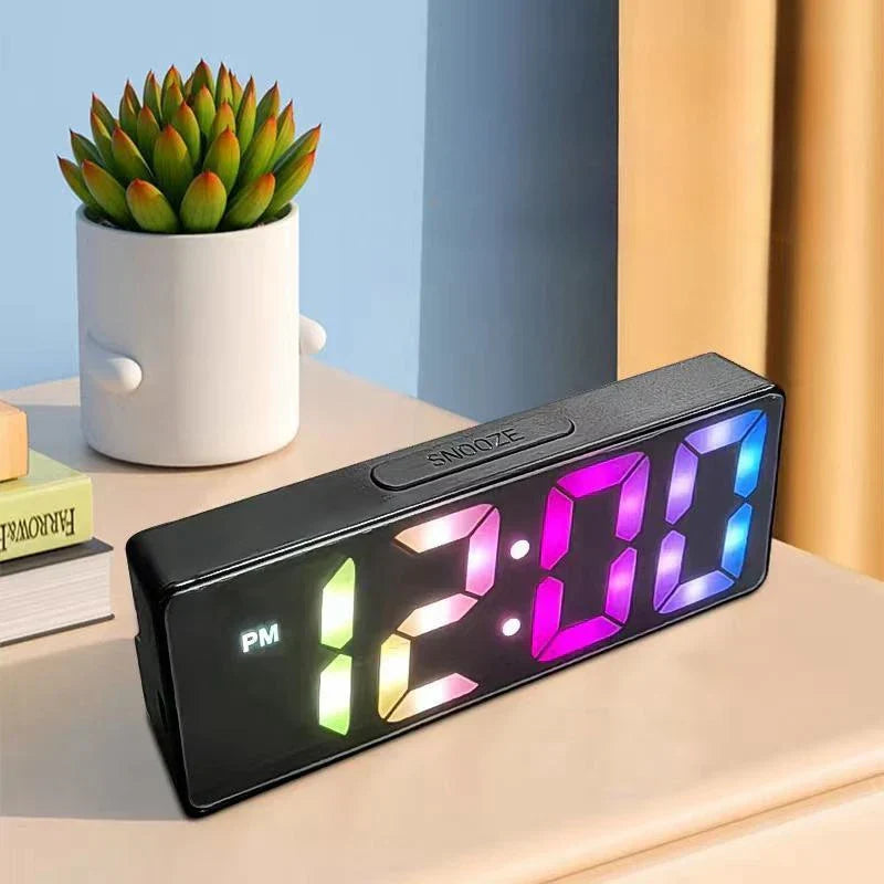 Orologio Sveglia Digitale con Controllo Vocale e Display LED